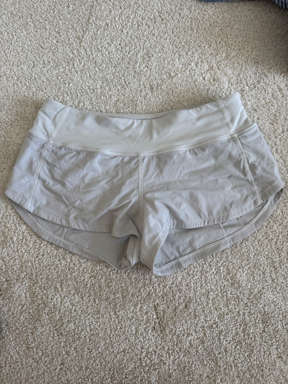 lululemon athletica white speed ups 2.5" size 2